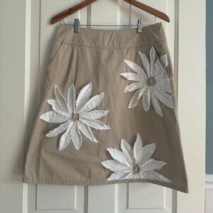 Boden Skirt Womens 10 Khaki White Floral Applique A-Line Daisy Casual